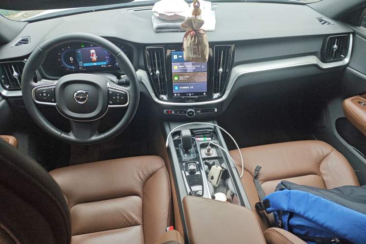 Used Volvo S60 2025 B4 Zhiyi Luxury Edition