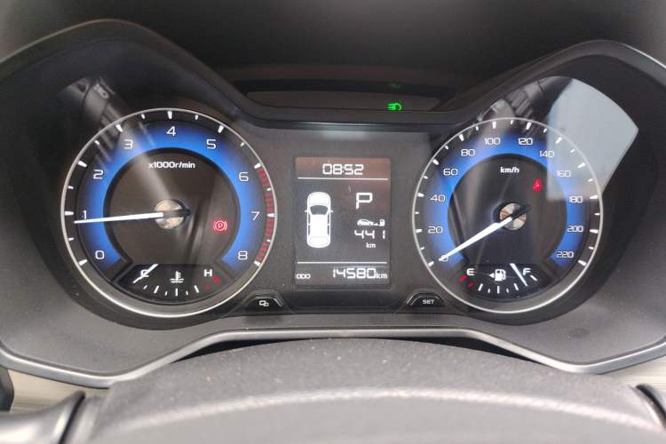 Used Geely Auto Vision X3 2020 1.5L CVT Luxury Model Instrument Cluster