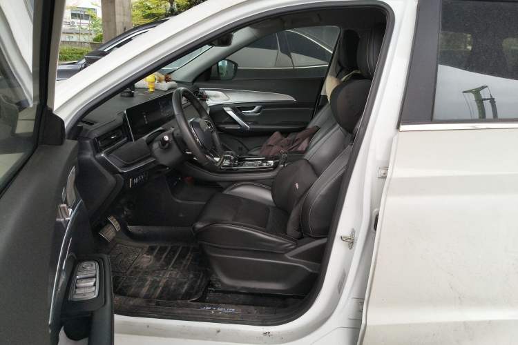 Used JETOUR X70 PLUS 2021 1.6T DCT Base 5-Seater
