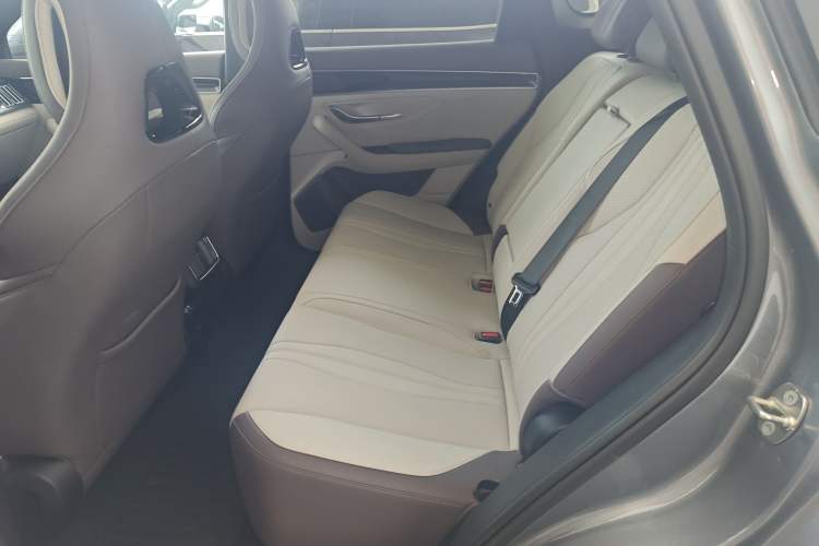 Used BYD Song PLUS New Energy 2025 DM-i Smart Drive 112KM Prestige Model
