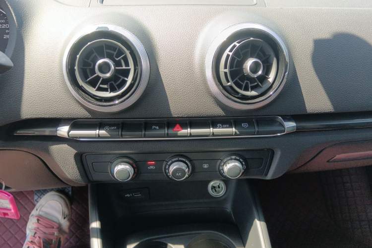 Used Audi A3 2019 Sportback 35 TFSI Fashion Edition China VI Emission Standard
