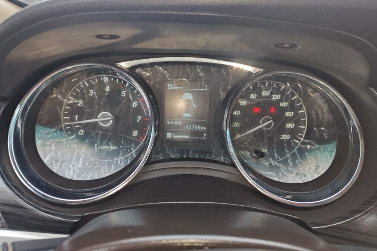 Used Baojun 730 2016 1.5T Manual Comfort Version 7 Seats