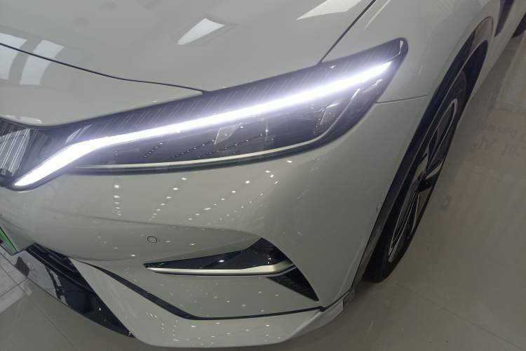 Used BYD Song L EV 2025 Intelligent Driving Version 662 km LiDAR Excellence Edition