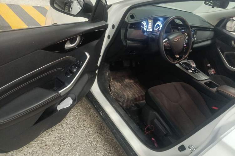 Used Venucia D60EV 2023 PLUS Comfort Edition SI Model Driver Seat