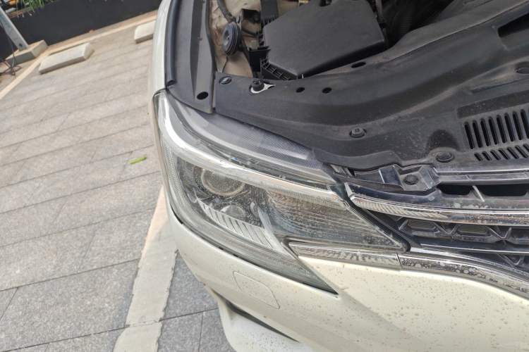 Used Toyota Reiz 2013 2.5V Shangrui Edition Right Front Headlight