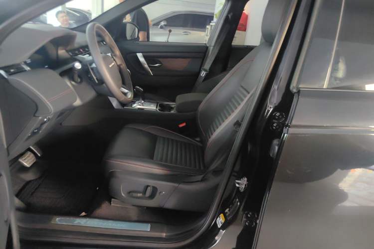 Used Land Rover Discovery Sport 2021 249 PS R-Dynamic S Performance Edition Left Front Seat