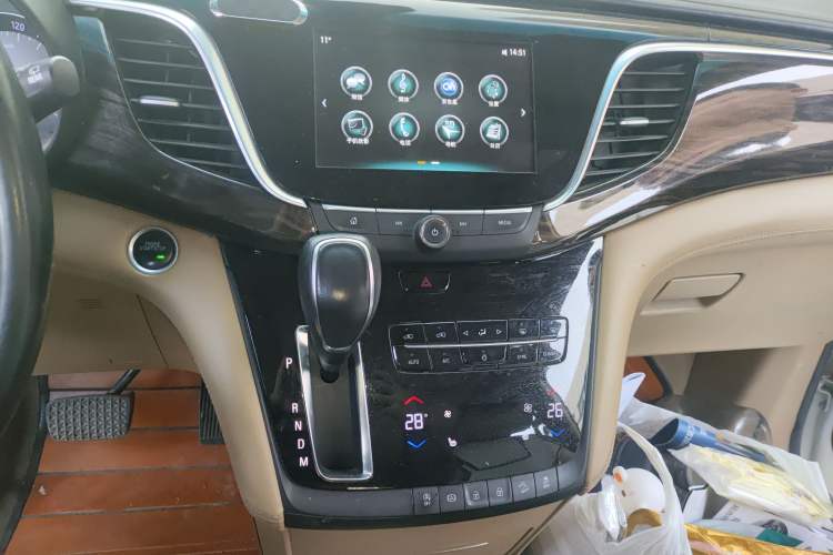 Used Buick GL8 2017 ES 28T Luxury Model China V Standard
