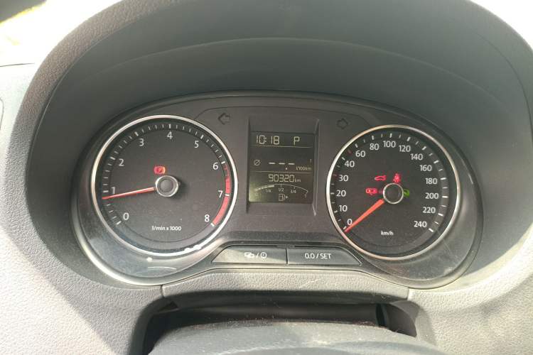 Used Volkswagen Polo 2014 1.6L Automatic Comfort Edition