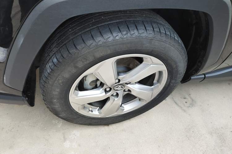 Used Toyota RAV4 2022 2.0L CVT Two-Wheel Drive Fashion Plus Edition
