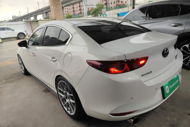 Used Mazda 3 Axela 2020 2.0L Automatic ZhiXuan Edition Exterior 2