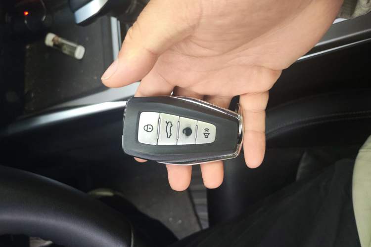 Used Geely Auto Emgrand 2023 4th Generation Champion Edition 1.5L CVT Prestige Model