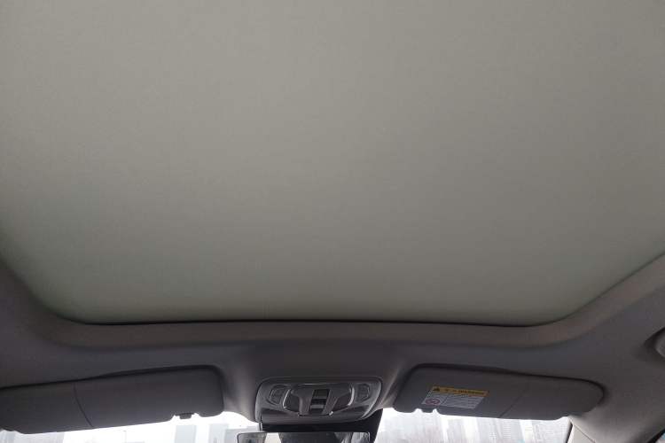 Used Roewe RX5 MAX 2019 400TGI Automatic Smart Cabin Flagship Edition
