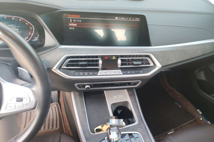 Used BMW X5 2022 Restyled xDrive 30Li M Sport Package
