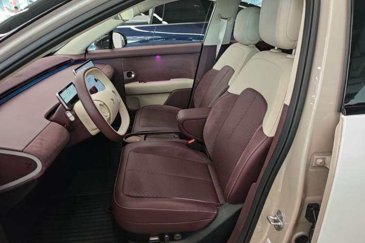 Used firefly 2025 Illuminated Edition
