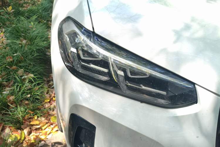 Used BMW X3 2023 Restyled xDrive30i Leading Edition M Night Sky Package Right Front Headlight