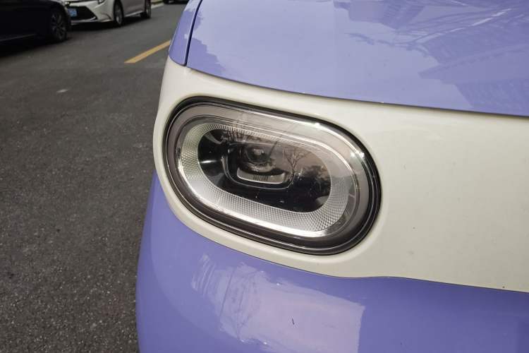 Used Wuling Hongguang MINIEV 2024 3rd Generation 215km Advanced Version
