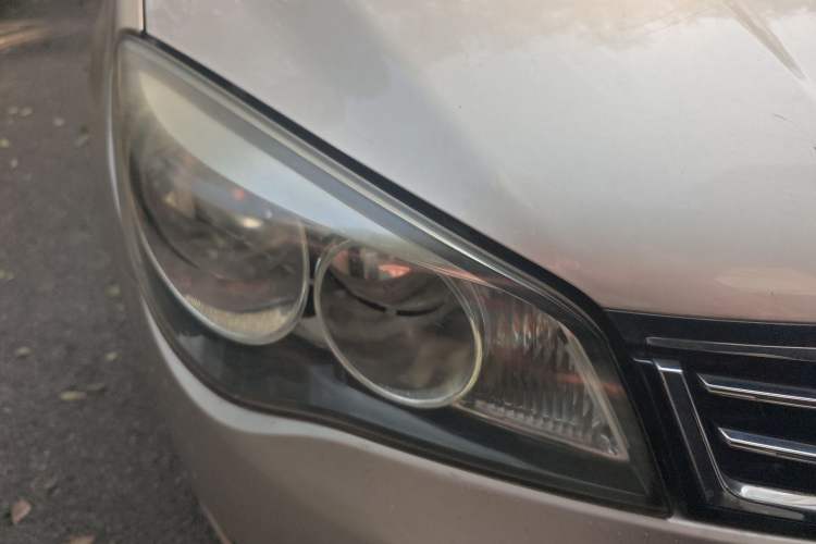 Used Roewe 350 2014 1.5L Manual Xunchi Edition
