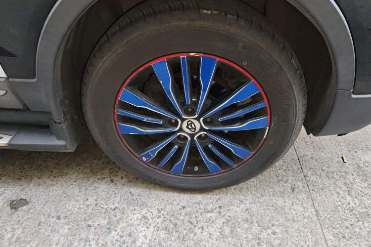 Used CHANGAN OSHAN CX70 2017 Facelifted CX70T 1.5T Manual High-Performance Edition