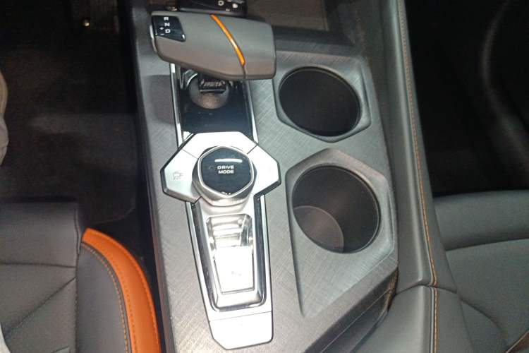 Used Changan UNI-V 2023 1.5T Premium Model