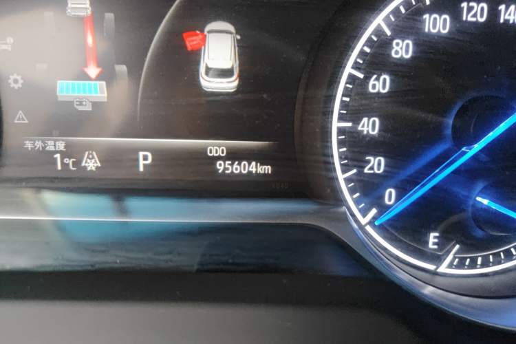 Used Toyota Harrier 2022 Dual-Engine 2.5L CVT Two-Wheel Drive Luxury Edition