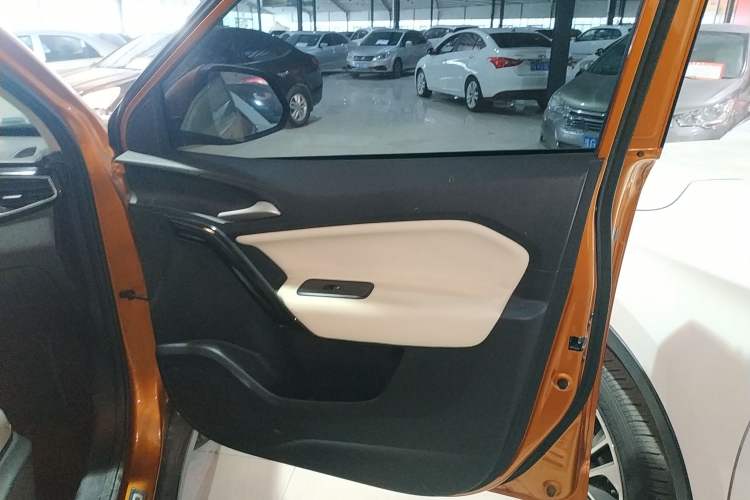 Used MG GS 2015 2.0TGI TST Four-Wheel Drive Flagship Edition
