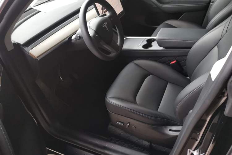 Used Tesla Model Y 2022 Revised Version Rear-Wheel Drive Driver Seat