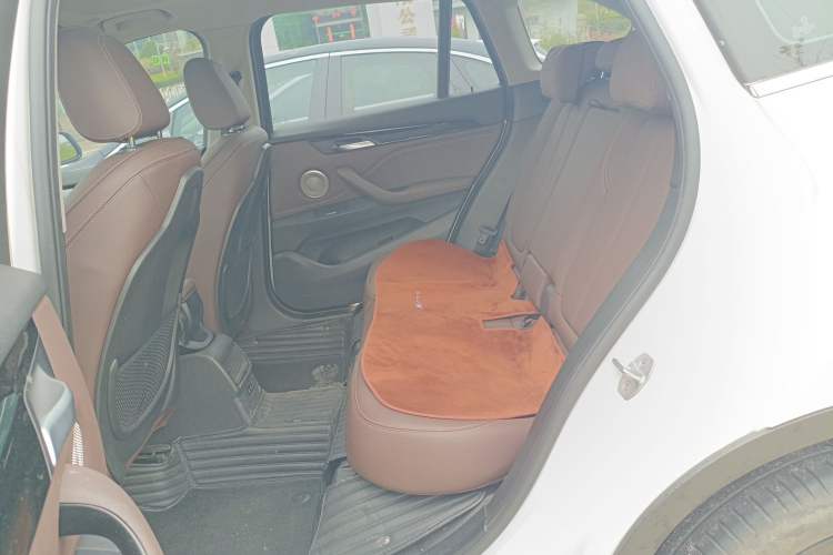 Used BMW X1 2021 sDrive20Li Fashion Model Left Rear Seat