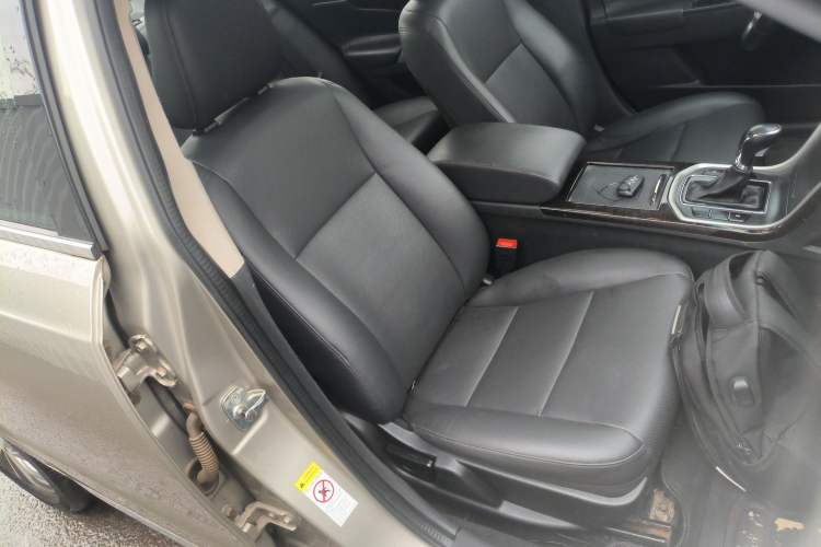 Used CHANGAN Raeton 2016 1.8T Automatic Smart Enjoyment Zunchi Model