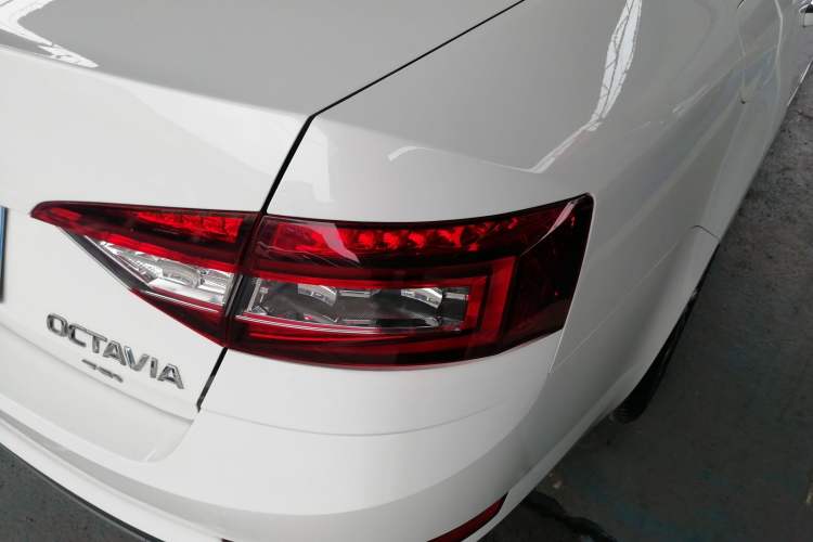 Used Skoda Octavia 2020 1.5L Automatic SmartDrive Luxury Edition