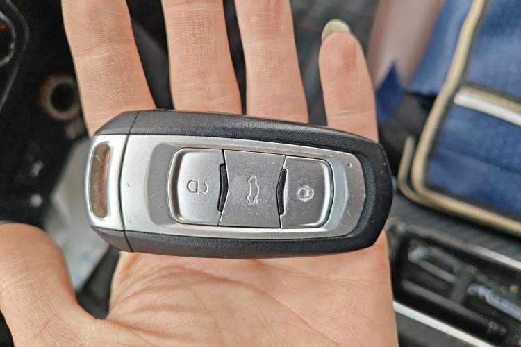 Used Geely Auto Vision 2017 1.5L Automatic Happiness Edition