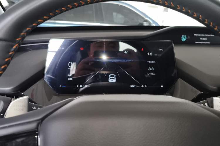 Used CHANGAN OSHAN Z6 2023 Blue Whale 1.5T DCT Smart Edition