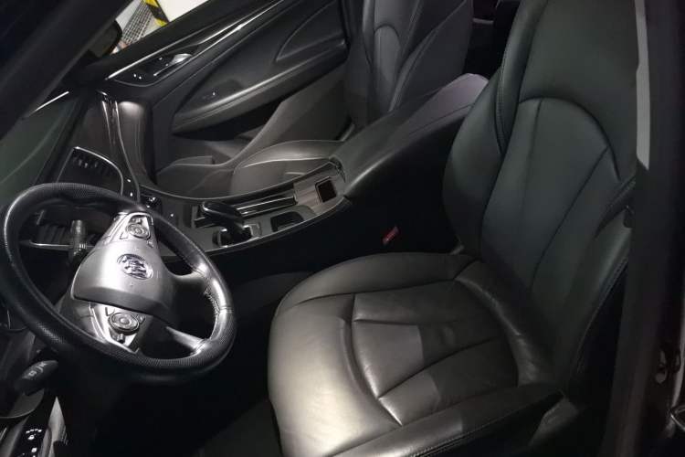 Used Buick LaCrosse 2022 652T Luxury Version
