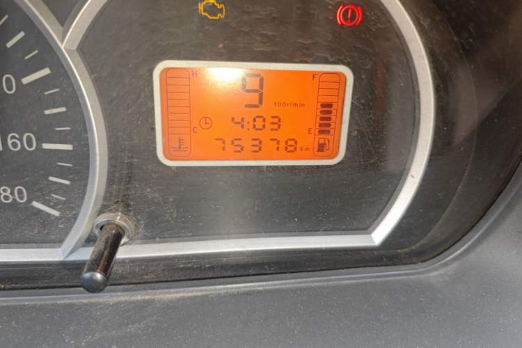 Used BAIC Weiwang 306 2011 1.3L Comfort version 7 seats Odometer Close Up