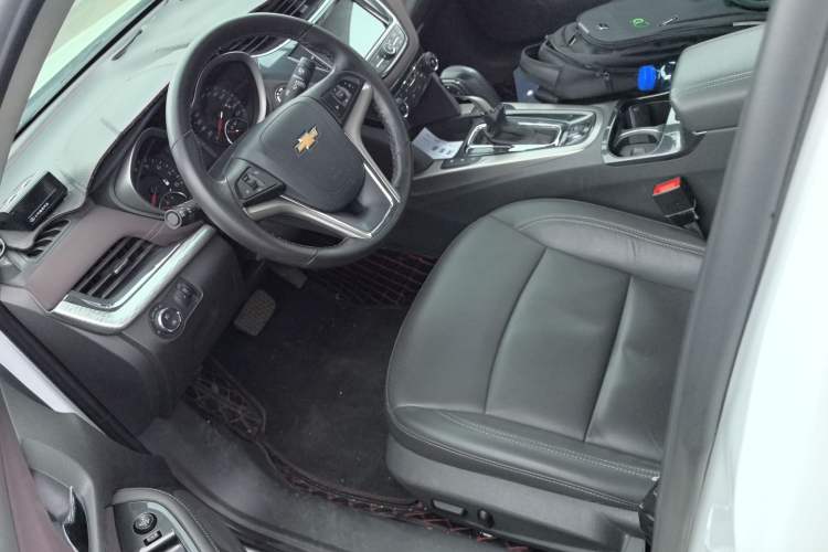 Used Chevrolet Malibu 2018 530T Automatic Luxury Edition Left Front Seat