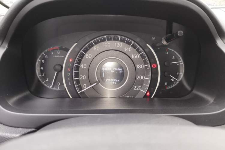 Used Honda CR-V 2016 2.0L Two-Wheel Drive Classic Edition Odometer Close Up