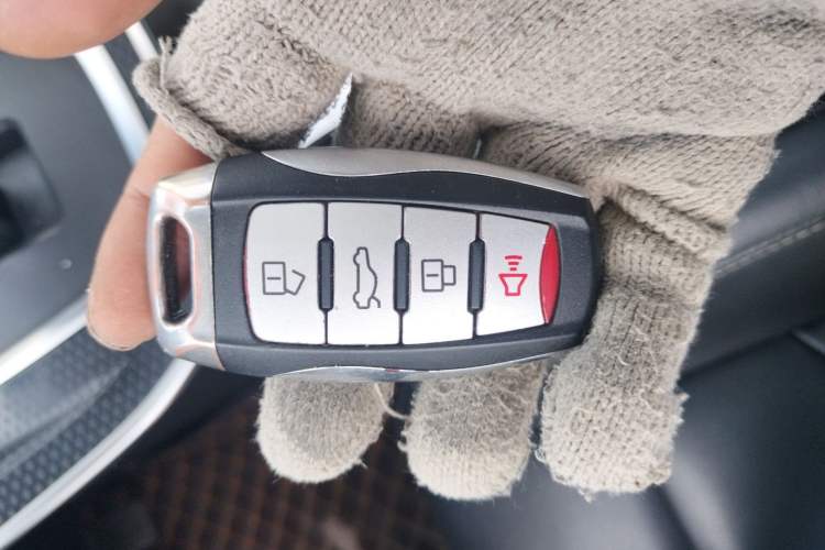 Used Haval M6 2021 PLUS 1.5T DCT Luxury Smart Connectivity Model