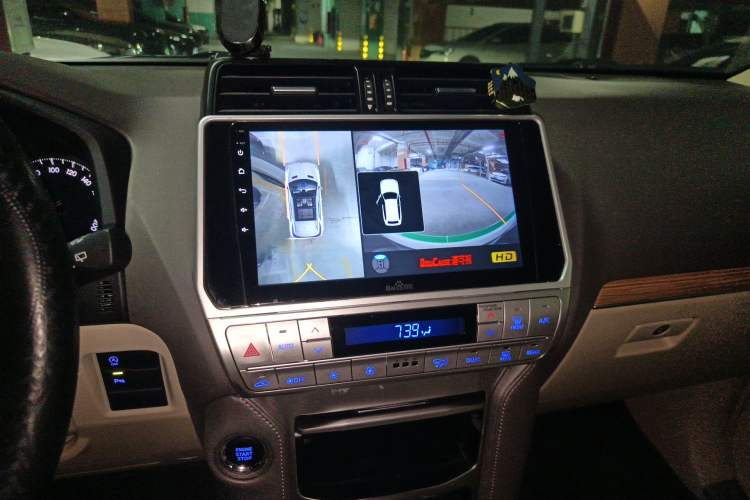 Used Toyota Prado 2018 3.5L Automatic TX-L Audio And AC Panel