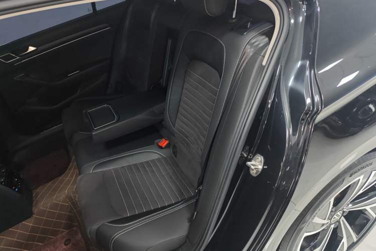 Used Volkswagen Magotan 2020 330TSI DSG Luxury Edition