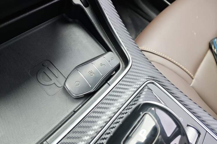 Used BYD Song MAX New Energy 2022 DM-i 105KM Executive Edition