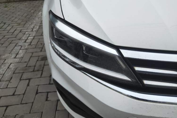 Used Volkswagen Lamando 2019 280TSI DSG Comfort Edition China VI standard Right Front Headlight