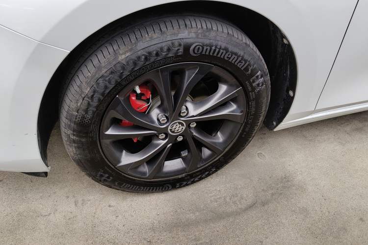 Used Buick Verano 2023 Pro GS Hunter Wind Edition
