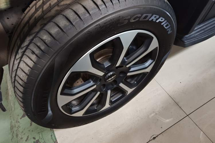 Used Formula Leopard 5 2023 Explore Edition