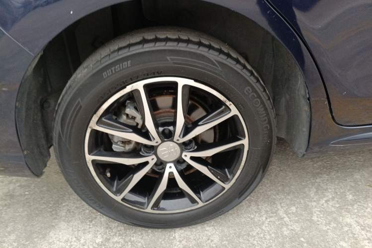 Used BYD Song MAX 2017 1.5T Automatic Smart Connect Elite 7-Seater
