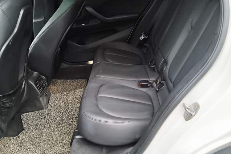 Used BMW X1 2019 sDrive20Li Leading Model
