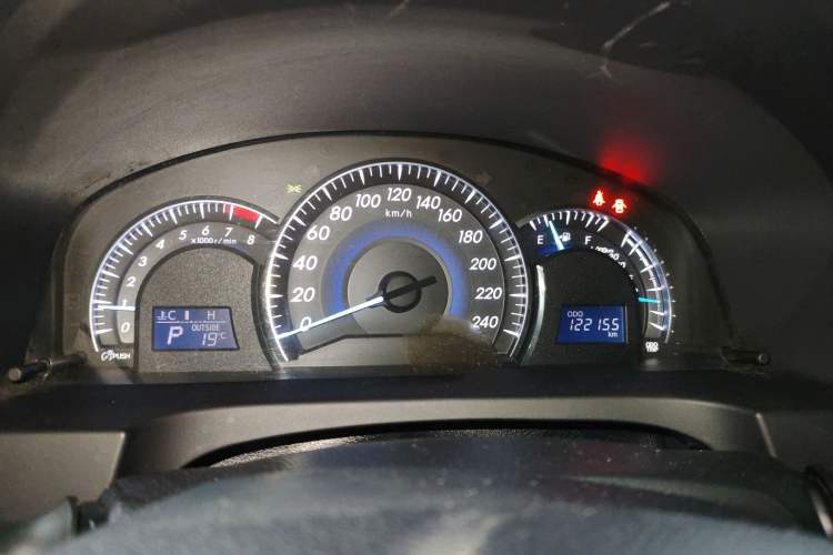 Used Toyota Camry 2015 2.0G Premier Edition
