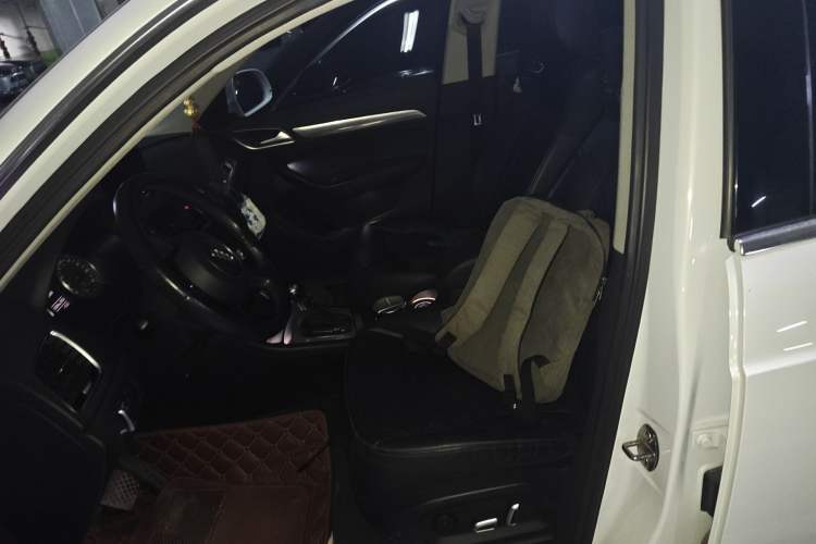 Used Audi Q3 2016 35 TFSI quattro all-wheel-drive style model