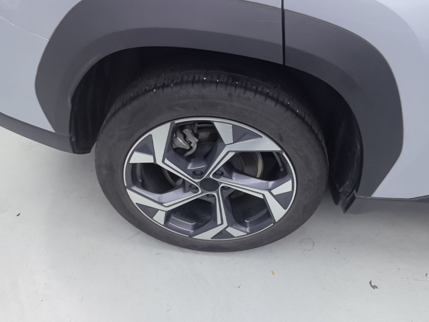 Geely Auto FX11 2023 1.5TD DCT Prestige Edition — снимка 11