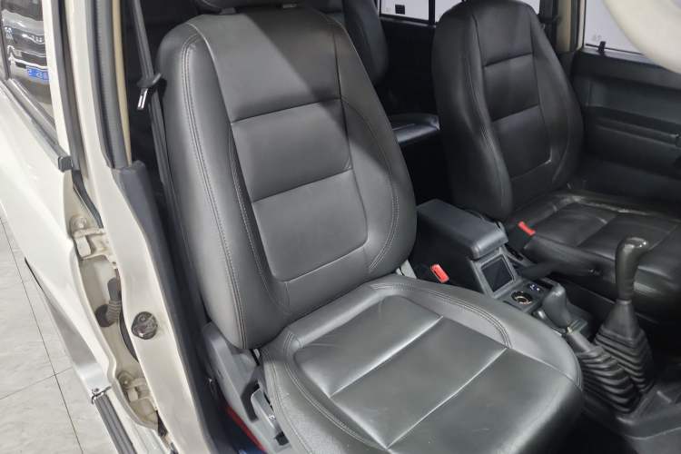 Used Leopaard Heijingang 2014 2.4L Manual 4x4