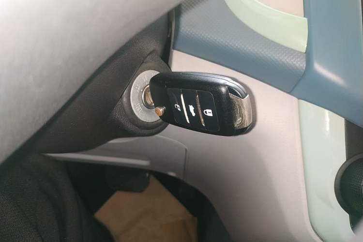 Used CHANGAN OSHAN Benni E-Star 2021 National Edition Colorful Version Lithium Iron Phosphate (31.95 kWh)