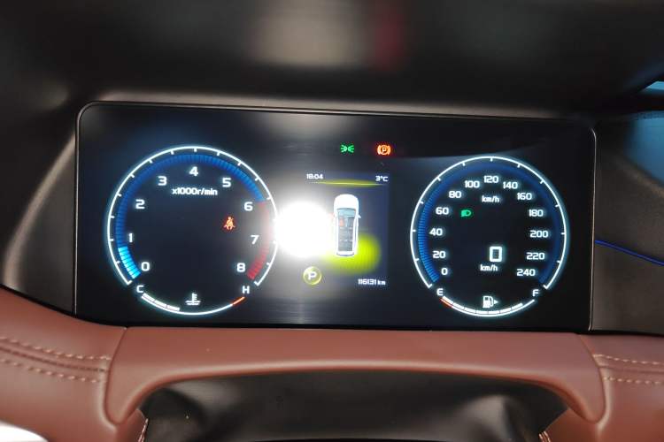 Used Geely Auto Haoyue 2022 1.8TD DCT Luxury 7-Seater